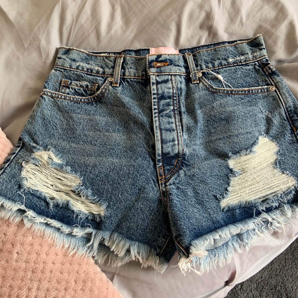 NEW JEAN SHORTS